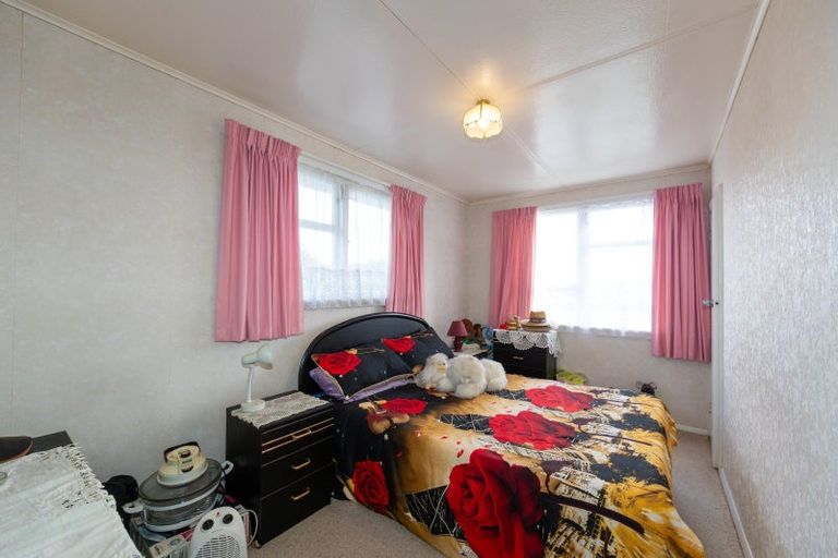 Photo of property in 73 Wilson Road, Flaxmere, Hastings, 4120