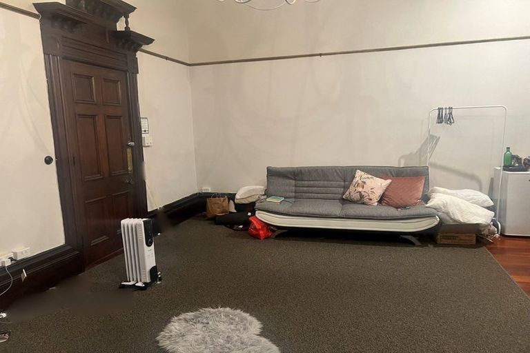 Photo of property in 195 The Terrace, Wellington Central, Wellington, 6011