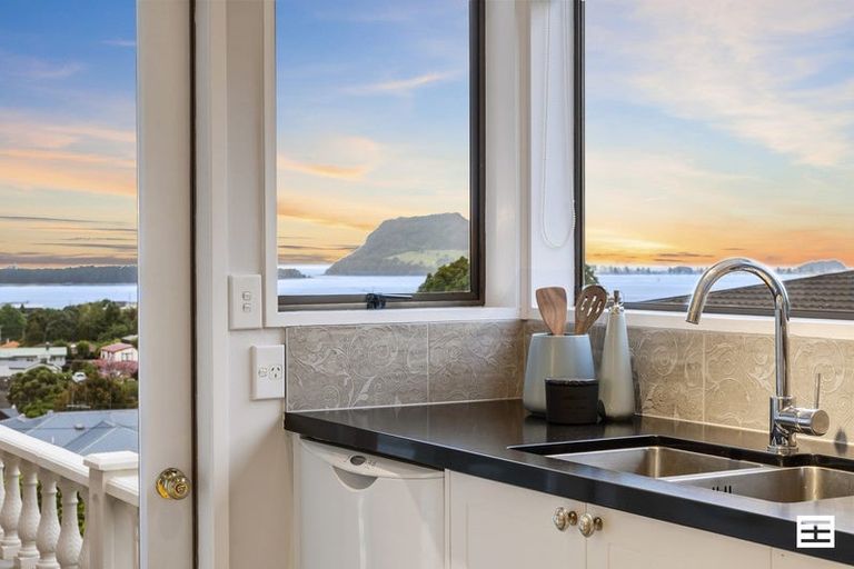 Photo of property in 24a Western Road, Otumoetai, Tauranga, 3110