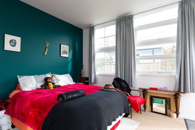 Photo of property in 146a Waikawa Road, Picton, 7220