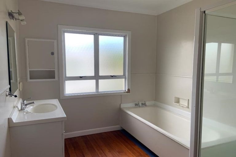 Photo of property in 4 North Street, Woodhill, Whangarei, 0110