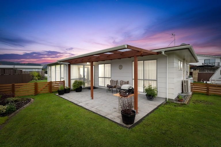 Photo of property in 3 Rimu Street, Levin, 5510