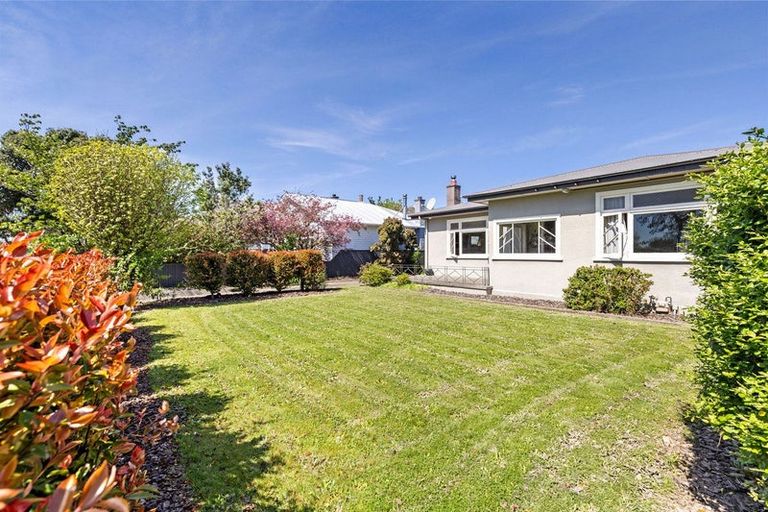 Photo of property in 84 Rongopai Street, Palmerston North, 4414