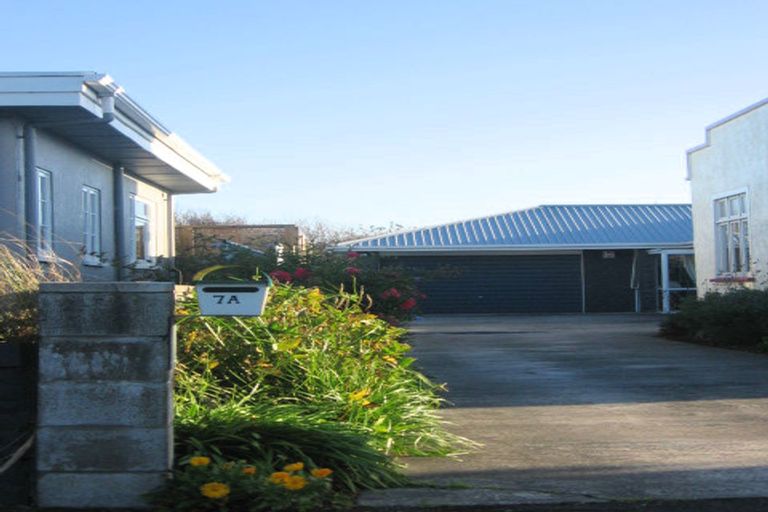 Photo of property in 7a Karamu Avenue, Takaro, Palmerston North, 4410