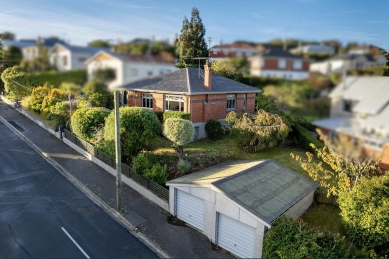 Photo of property in 4 Pitcairn Street, Belleknowes, Dunedin, 9011