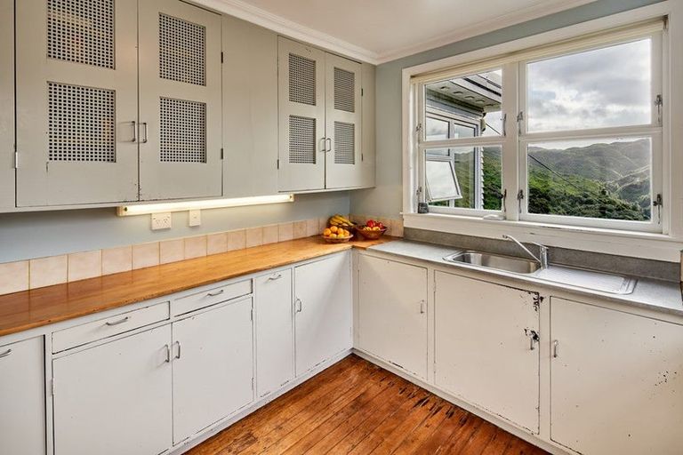 Photo of property in 158 Pembroke Road, Wilton, Wellington, 6012
