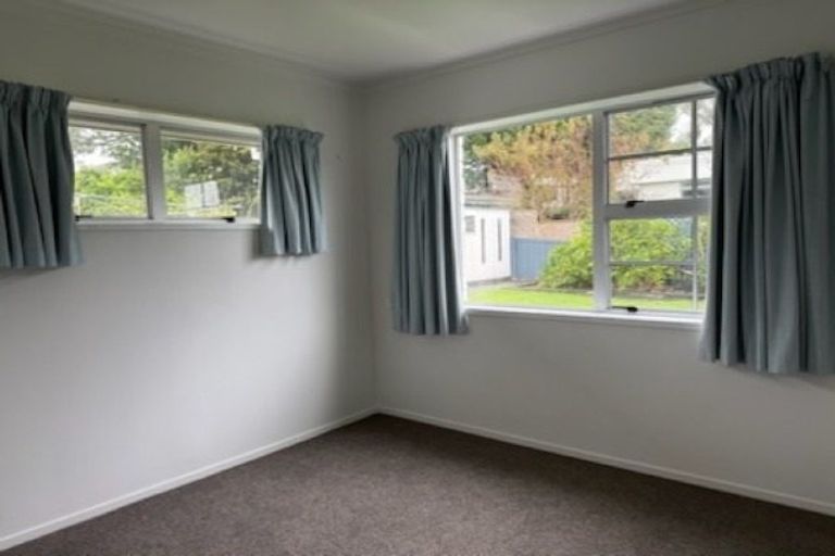 Photo of property in 19 Endeavour Avenue, Welcome Bay, Tauranga, 3112