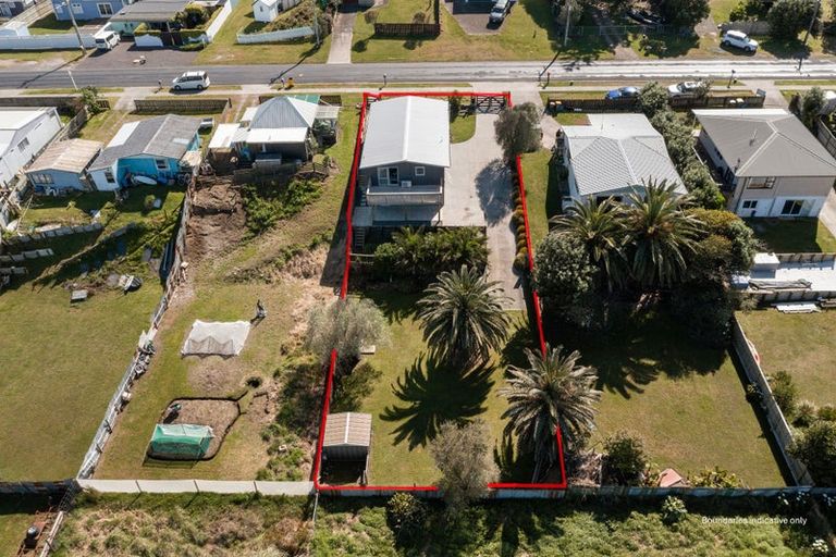 Photo of property in 286 Pukehina Parade, Pukehina, Te Puke, 3189