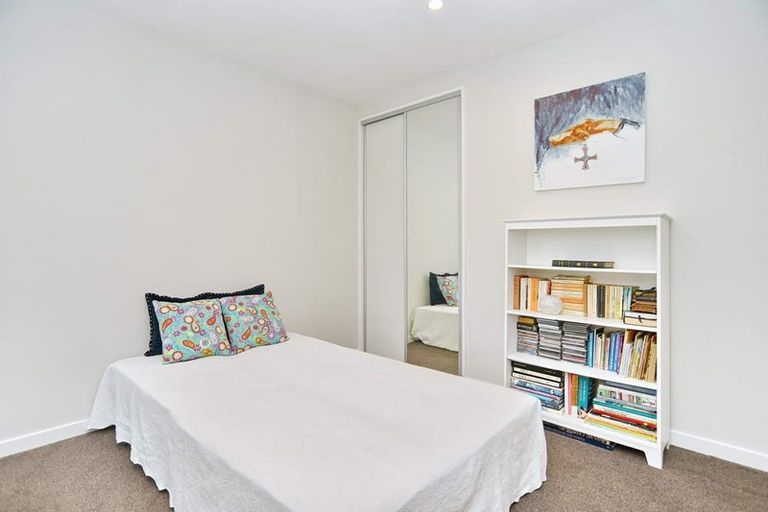 Photo of property in 2/68 Ward Street, Addington, Christchurch, 8024