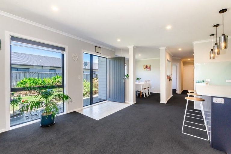 Photo of property in 5 Te Wiremu Lane, Otaki, 5512