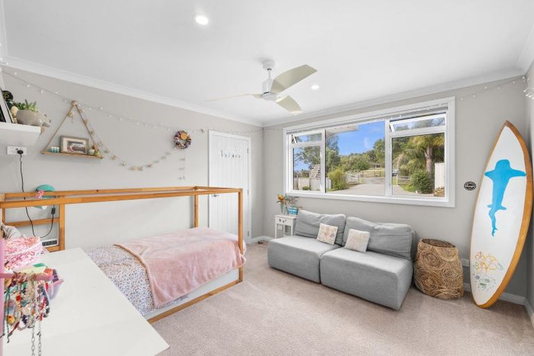 Photo of property in 33 Rua Road, Mangawhai, 0573