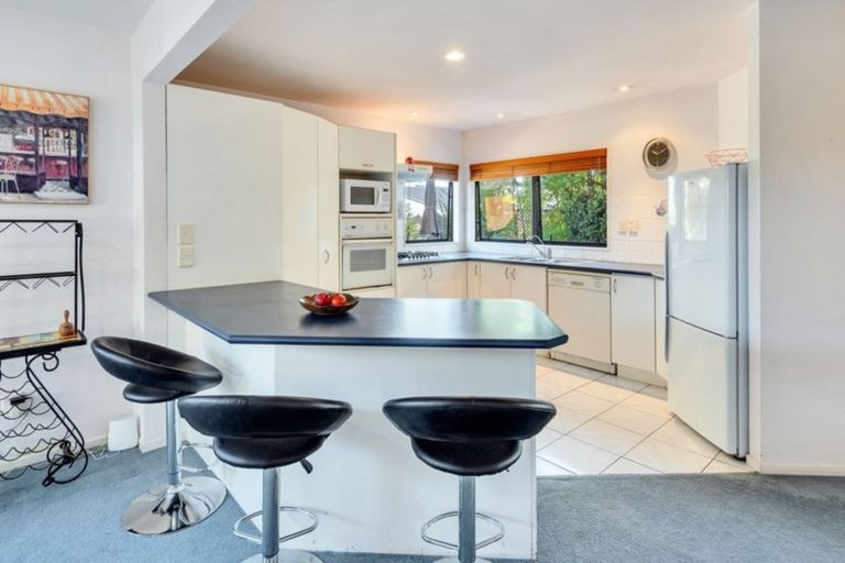 Photo of property in 93a Sturges Road, Henderson, Auckland, 0612