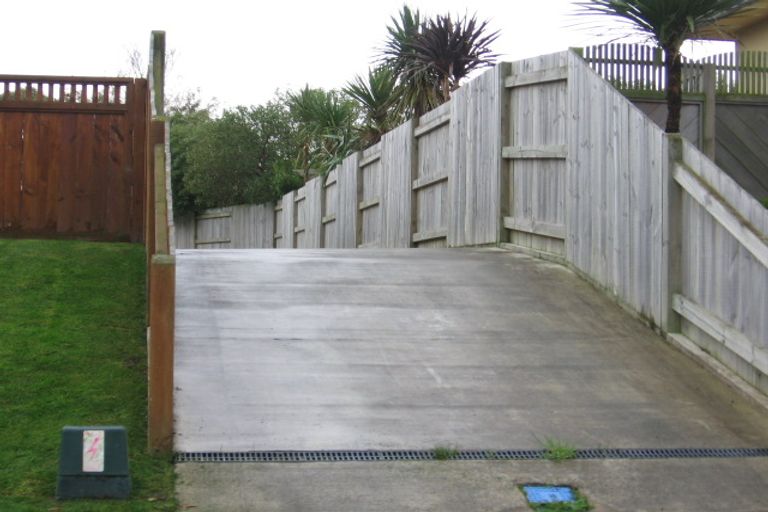 Photo of property in 66 Parnell Heights, Kelvin Grove, Palmerston North, 4414