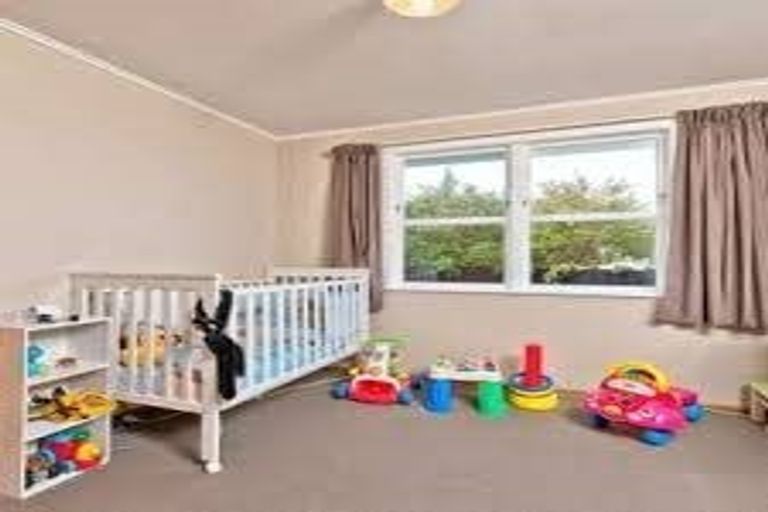 Photo of property in 36 Ferguson Street, Manurewa East, Auckland, 2102