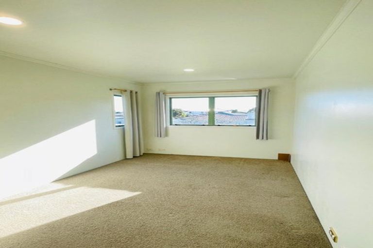 Photo of property in 130 Buckland Road, Mangere East, Auckland, 2024