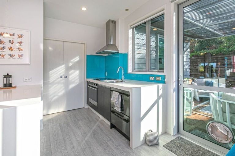 Photo of property in 54 Ocean Beach Road, Tairua, 3508