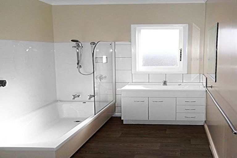 Photo of property in 192 Gloucester Street, Taradale, Napier, 4112