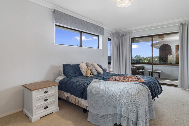 Photo of property in 74 Harbour View Road, Omokoroa, 3114