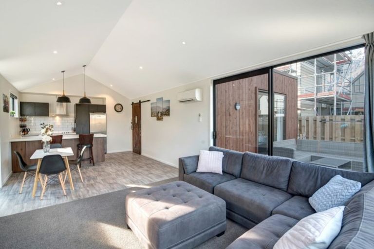 Photo of property in 26 Red Cottage Drive, Lake Hayes, Queenstown, 9304