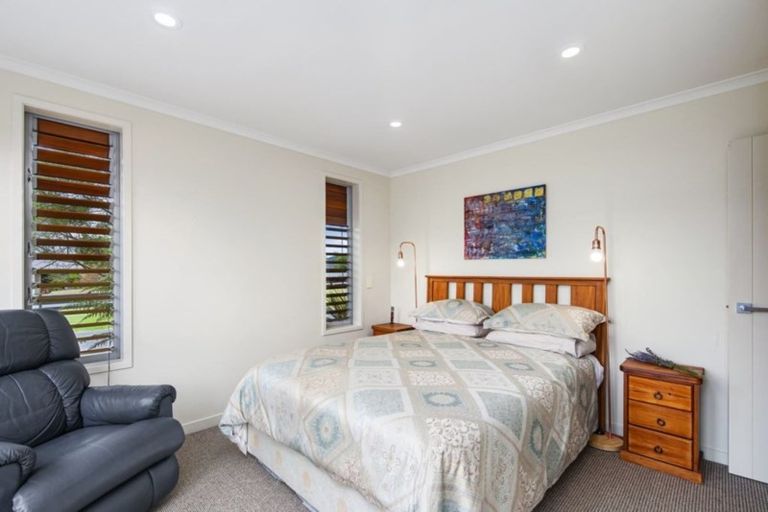 Photo of property in 12 Montgomery Crescent, Kinloch, Taupo, 3377