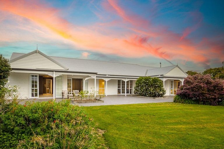 Photo of property in 430 Waitoki Road, Wainui, Silverdale, 0994