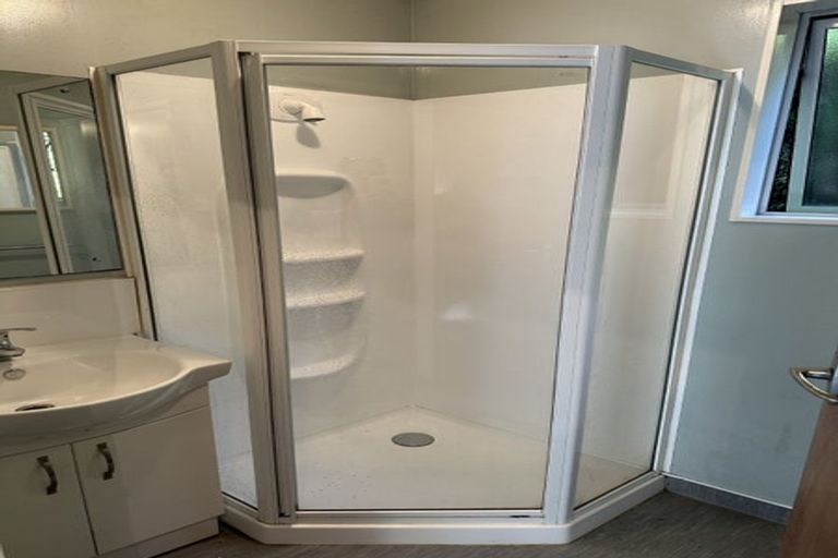 Photo of property in 9 Monmouth Way, Wilton, Wellington, 6012