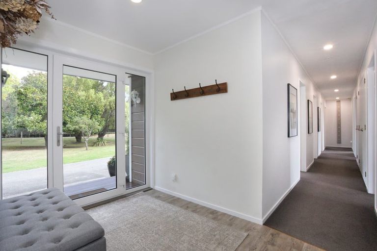 Photo of property in 455b State Highway 1, Bulls, 4894