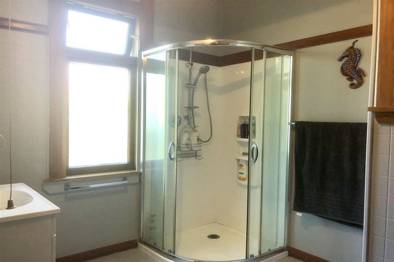 Photo of property in 1 Tavistock Place, Waipukurau, 4200