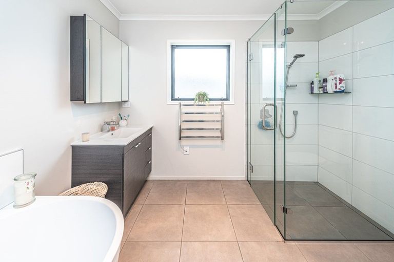 Photo of property in 41 Magnolia Crescent, Tawhero, Whanganui, 4501