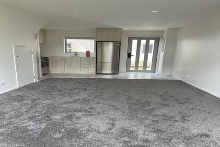 Photo of property in 10/42 Kaikoura Street, Henderson, Auckland, 0612