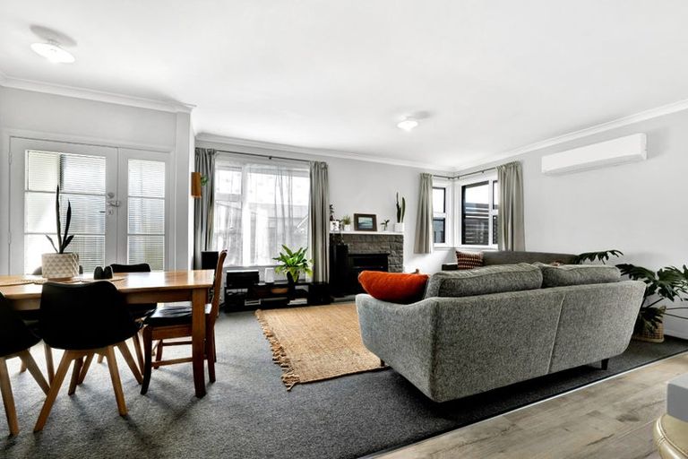 Photo of property in 22 Egmont Street, Hawera, 4610