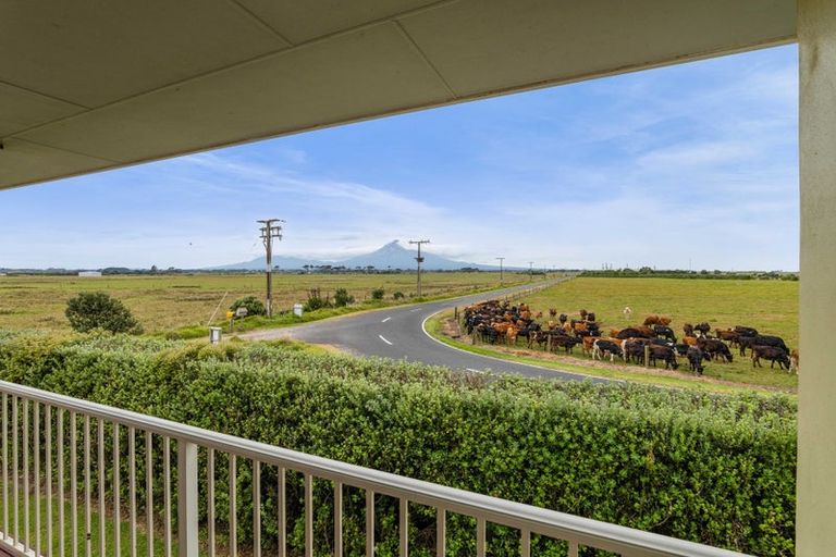 Photo of property in 204a Tai Road, Opunake, 4681