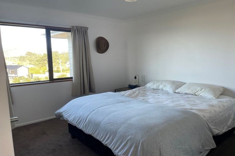 Photo of property in 12 Okahau Terrace, Warrington, 9471