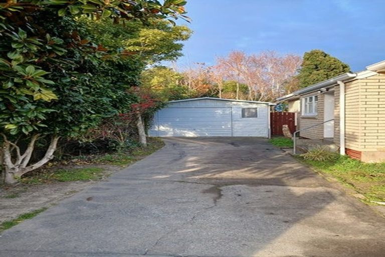 Photo of property in 47 Crewe Crescent, Hokowhitu, Palmerston North, 4410