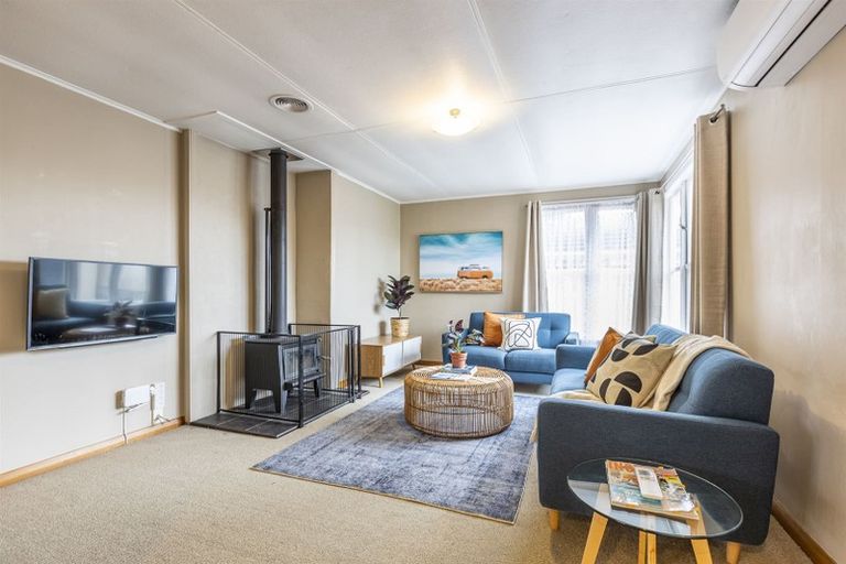 Photo of property in 17 London Terrace, Awapuni, Palmerston North, 4412