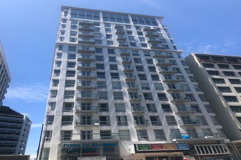 Photo of property in Terrace Heights Apartments, 9b/163 The Terrace, Wellington Central, Wellington, 6011