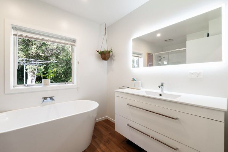 Photo of property in 7 Rakiura Parade, Otatara, Invercargill, 9879