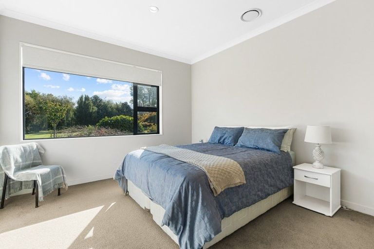 Photo of property in 9 Rexwood Estate, Carterton, 5713