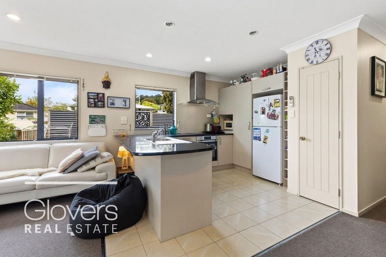 Photo of property in 62b Glendene Avenue, Glendene, Auckland, 0602