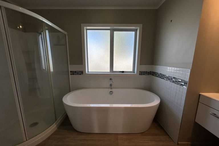 Photo of property in 33a Brookland Road, Western Heights, Rotorua, 3015