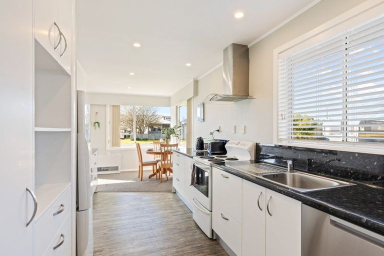 Photo of property in 7b Browne Street, Waitara, 4320