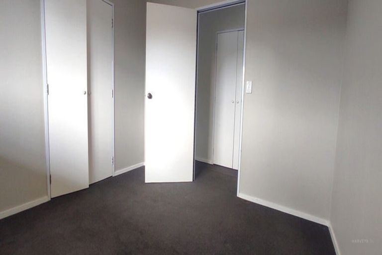 Photo of property in 2/112 View Road, Sunnyvale, Auckland, 0612