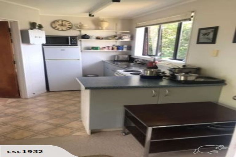 Photo of property in 3/80 Gladstone Road, Northcote, Auckland, 0627