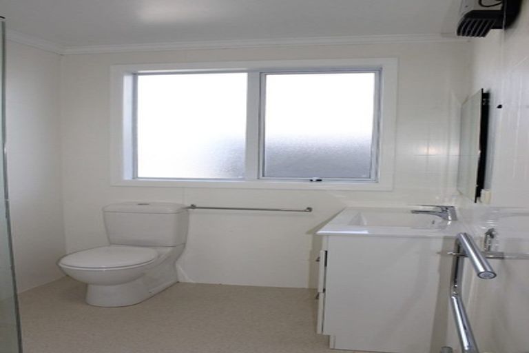 Photo of property in 63 Albert Street, Winton, 9720