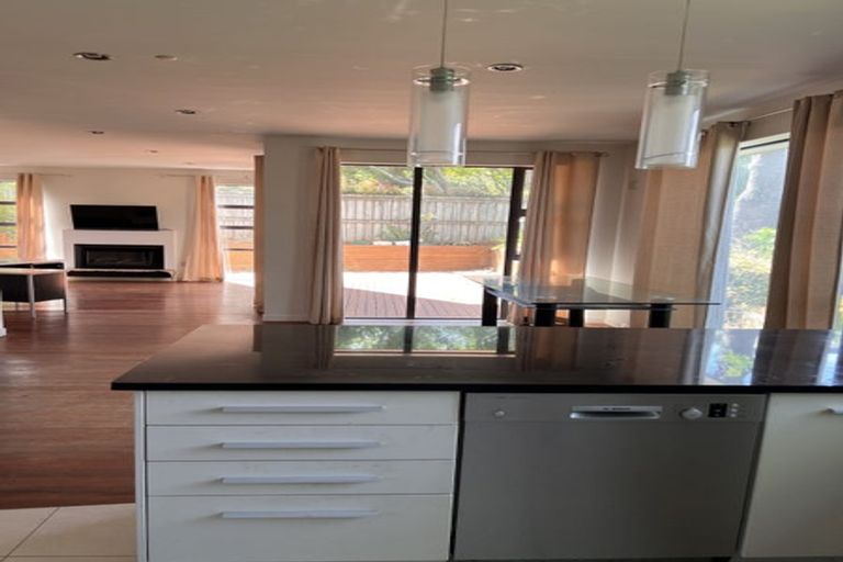 Photo of property in 19b Nile Road, Milford, Auckland, 0620