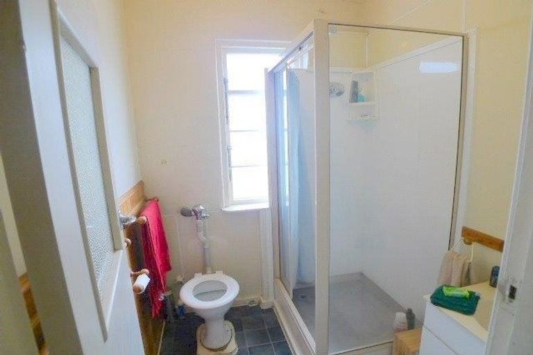 Photo of property in Norton Flats, 3/302 Willis Street, Aro Valley, Wellington, 6011