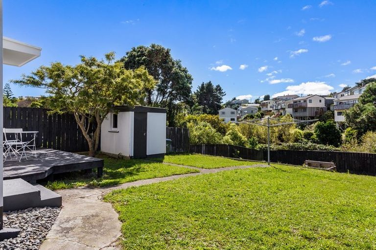 Photo of property in 23a Kapiti Crescent, Titahi Bay, Porirua, 5022