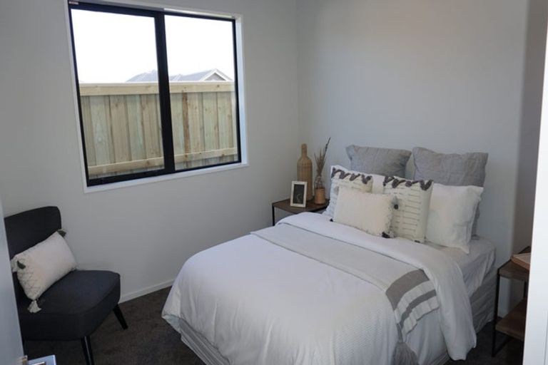 Photo of property in 4 Te Pakiaka Road, Pegasus, 7612