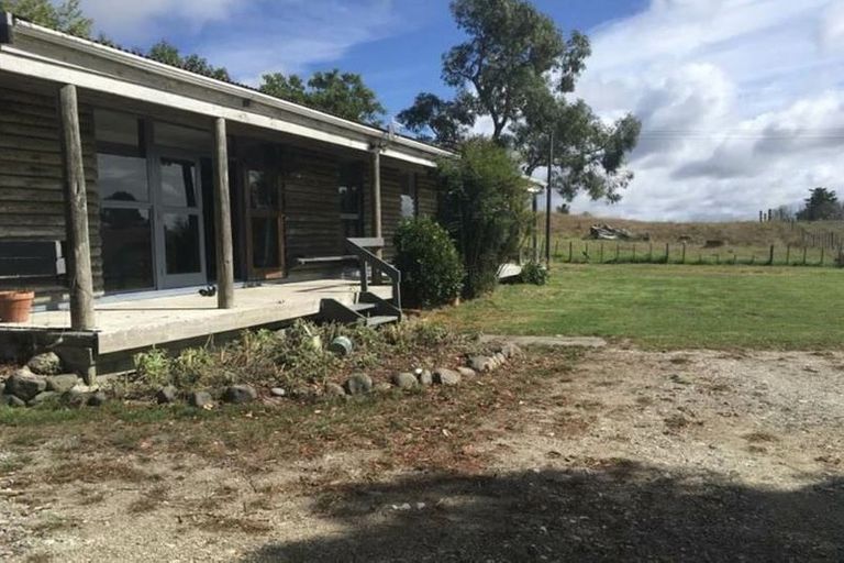 Photo of property in 354 Linton Road, Maungaturoto, 0583