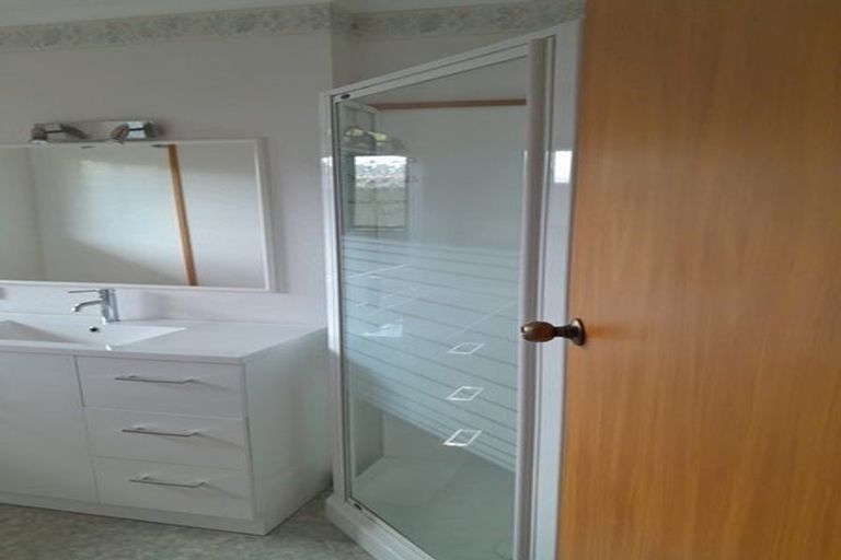 Photo of property in 9 Edgecombe Court, Roslyn, Palmerston North, 4414